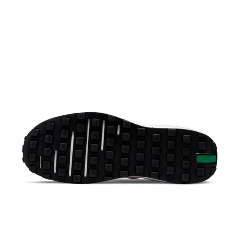 Nike Waffle One DN4696-800 02