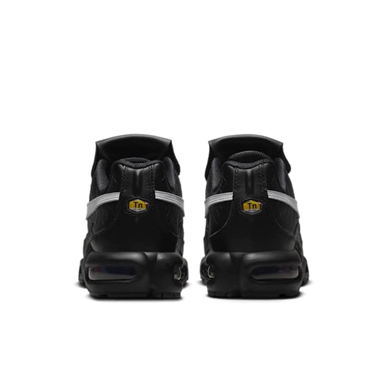 Nike Air Max Plus Tiempo HF0074-001 06