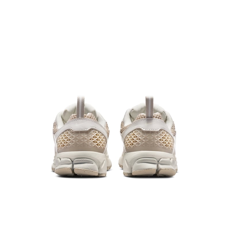 Nike Vomero 5 HF6998-016 06