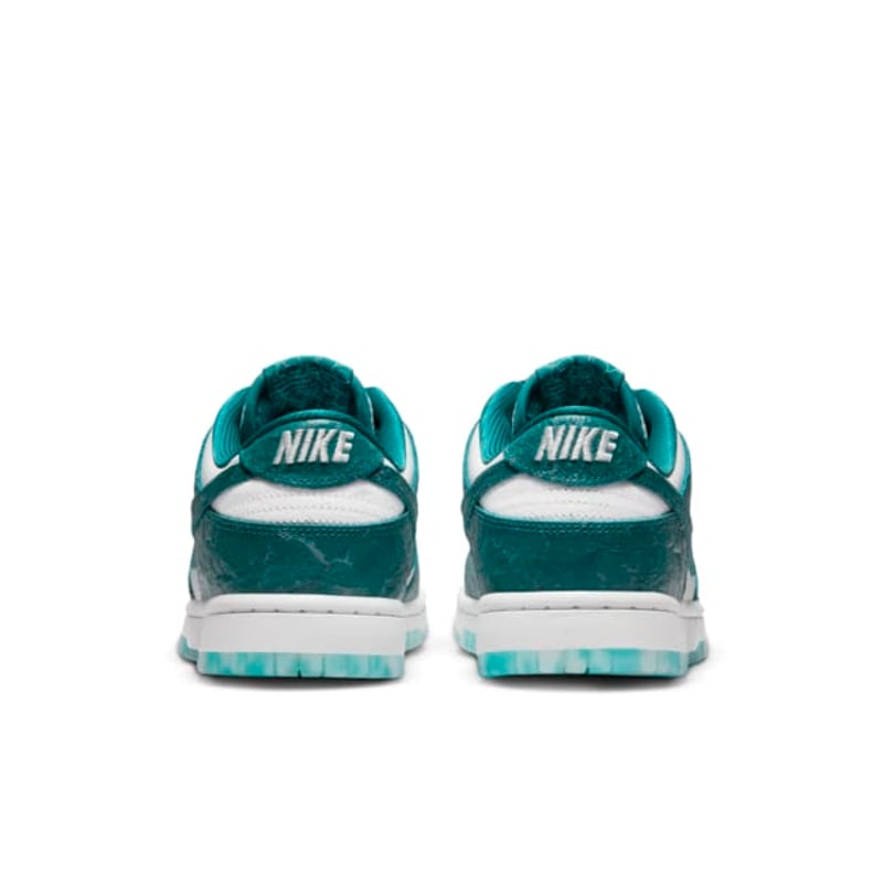 Nike Dunk Low DV3029-100 06