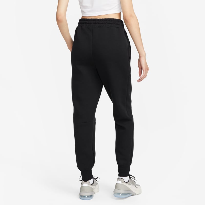 Nike Tech Fleece Mid-Rise FB8330-010 02