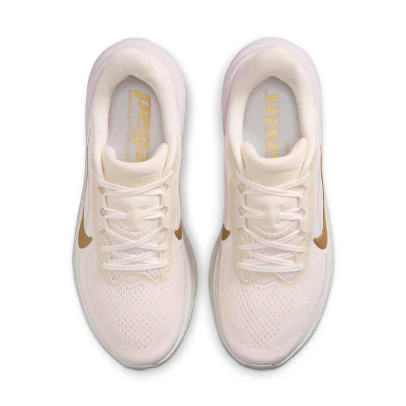 Nike Pegasus 42 runners "Chalk & Metallic Gold" | Women | Running | 04 | SPORTSHOWROOM