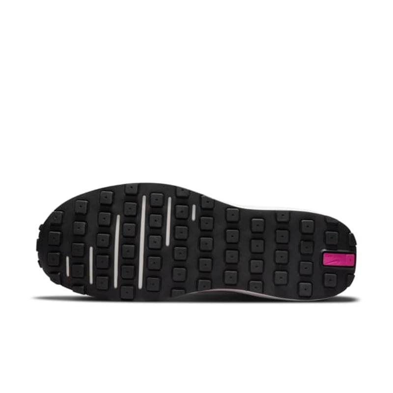 Nike Waffle One DC2533-800 02