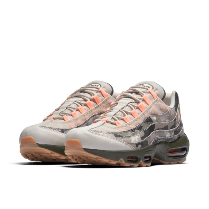 Nike Air Max 95 Essential AQ6303-001 05