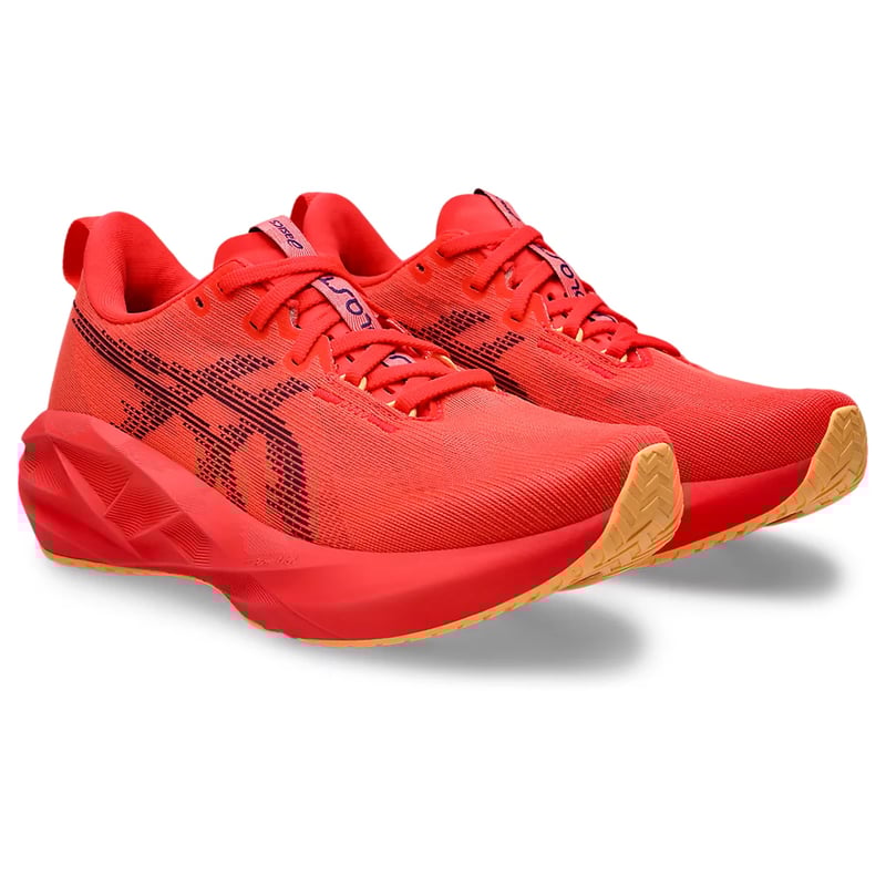 ASICS Novablast 5 1012B765-601 02