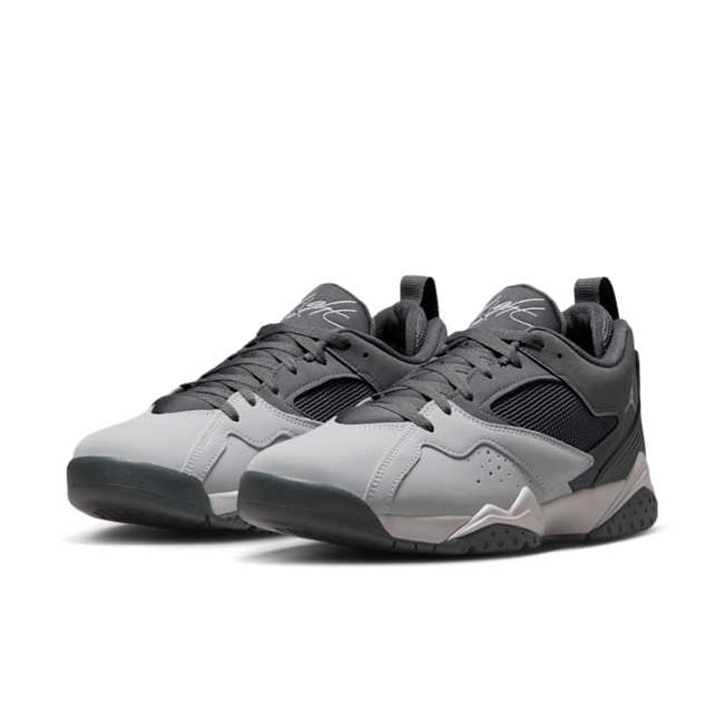 Jordan MVP 92 HQ3950-001 05