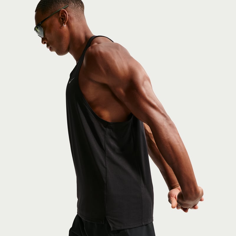 Nike Fast Dri-FIT FN4229-010 03