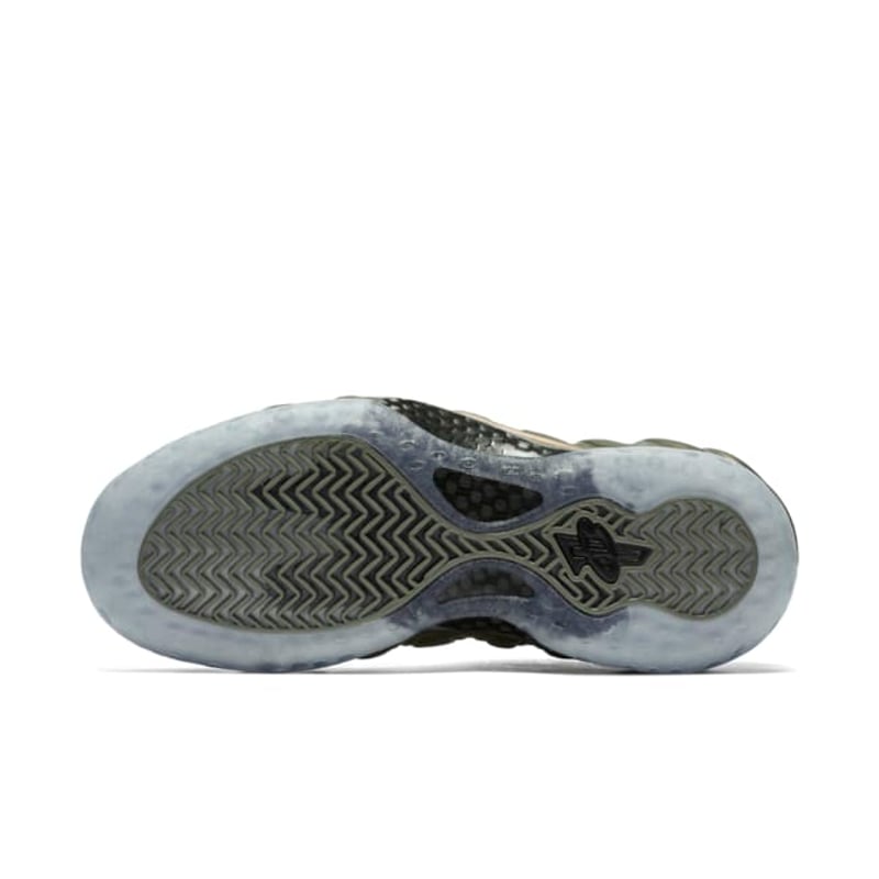 Nike Air Foamposite One AA3963-001 02