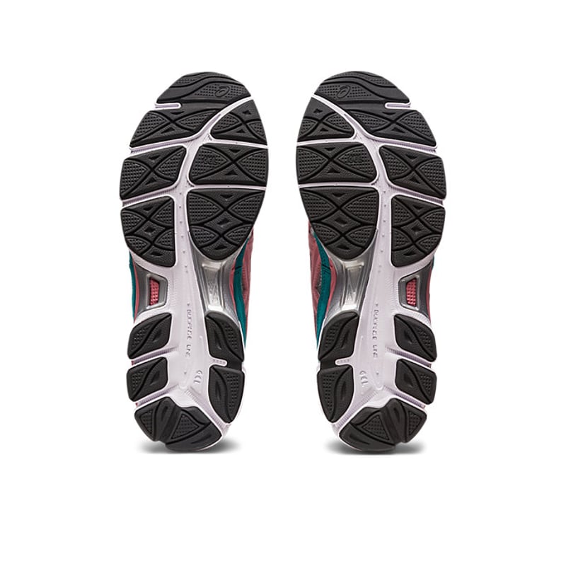 ASICS Gel-NYC x Awake NY 1201A850-022 07