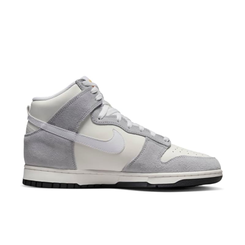 Nike Dunk High Retro DZ4515-100 03