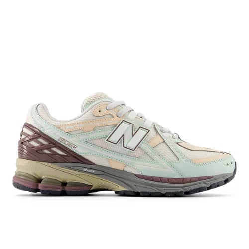 New Balance 1906U