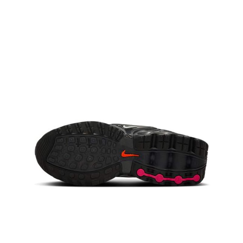 Nike Air Max Dn IB2868-001 02