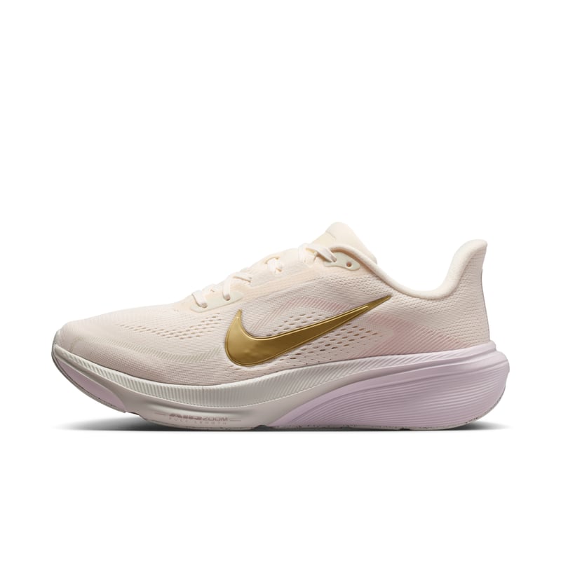 Nike Pegasus 42 runners "Chalk & Metallic Gold" | Women | Running | 01 | SPORTSHOWROOM