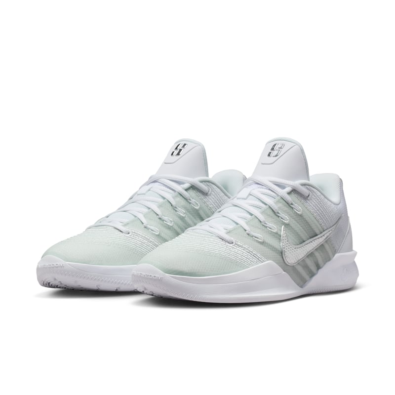 Nike Sabrina 3 HF2881-101 05