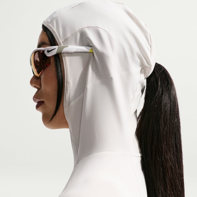 Top Nike ACG UV-Resistant Hooded Mid-Layer "Phantom" | Mujer | Aire Libre | 06 | SPORTSHOWROOM