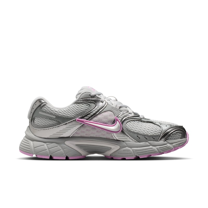 Nike V5 RNR HQ7901-009 03
