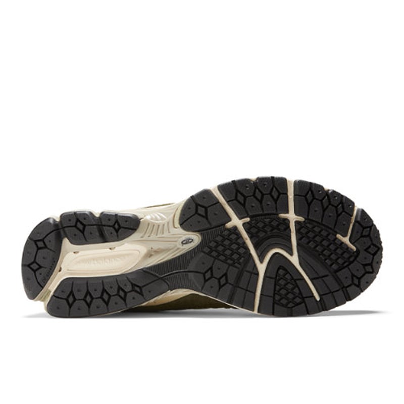 New Balance 2002R Mule x Sneakersnstuff M2002RMS 04