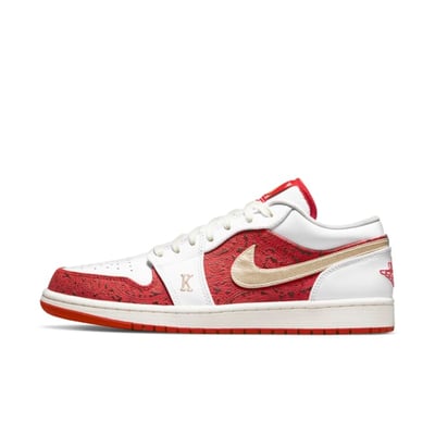Jordan 1 Low SE DJ5185-100