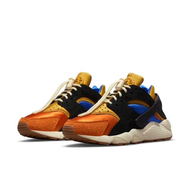 Nike Air Huarache DO6681-700 05