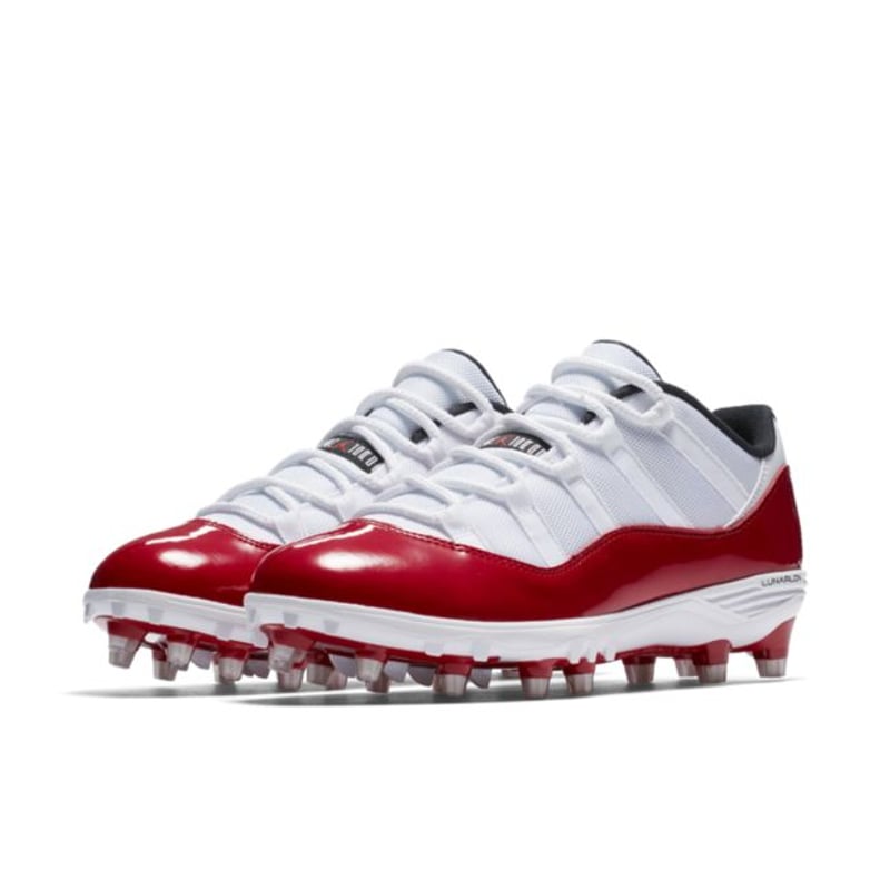 Jordan 11 Retro Low Cleat AO1560-101 04