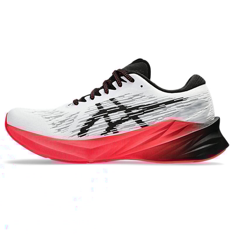 ASICS Novablast 3 1011B458-104 04