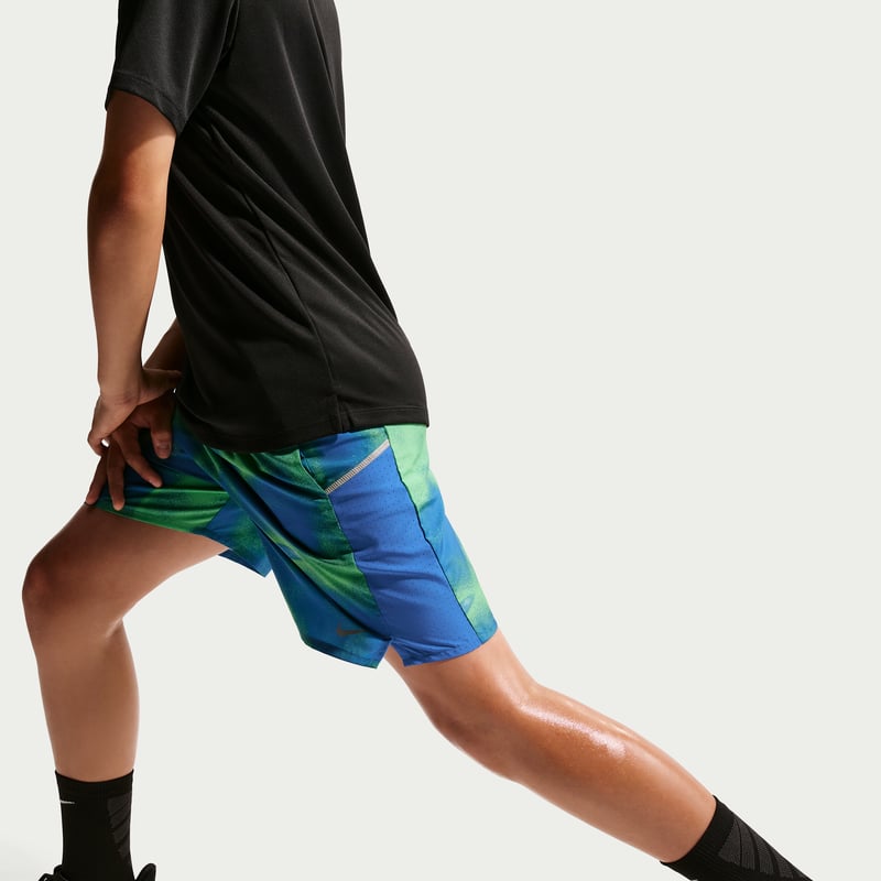 Short Nike Miler Dri-FIT "Game Royal" | Enfant | Sportstyle & Course à pied | 04 | SPORTSHOWROOM