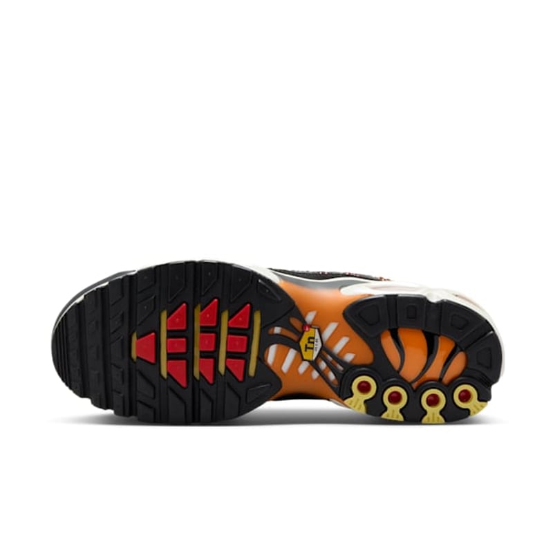 Nike Air Max Plus x Swarovski FZ9042-001 02