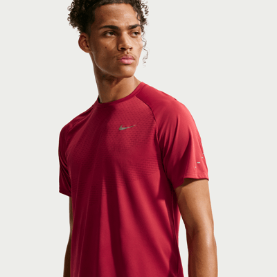 Nike Stride Dri-FIT ADV Shirt "Tough Red" | Herren | Laufen | 01 | SPORTSHOWROOM
