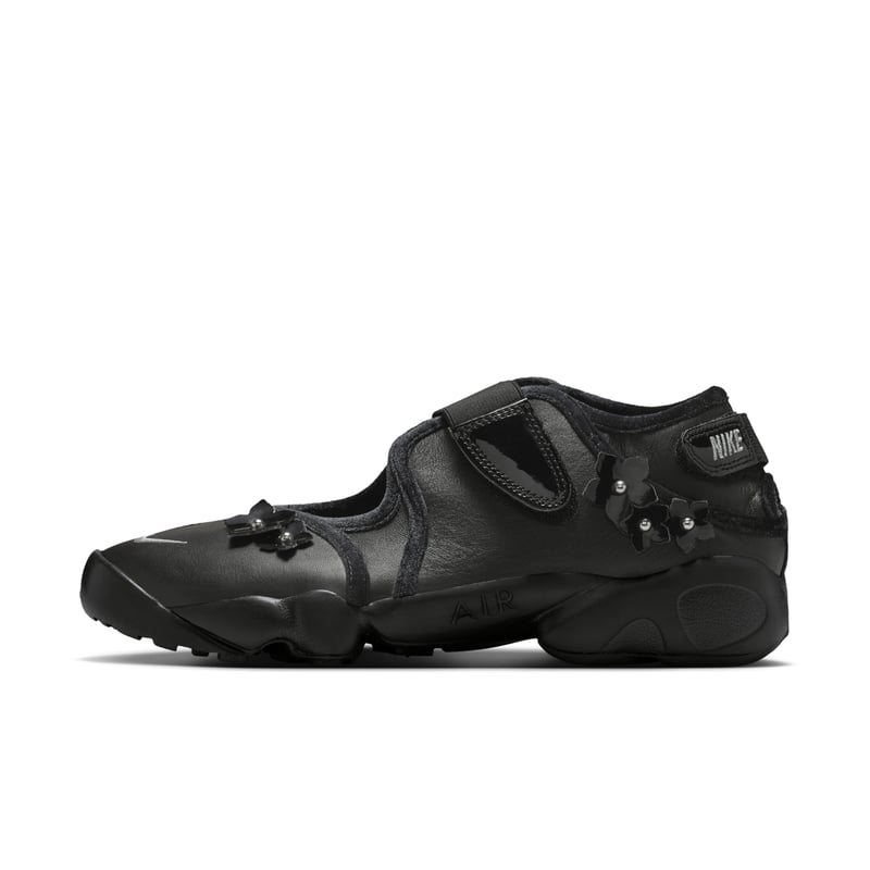 Nike Air Rift ‘Flowers’ IV5682-001 01