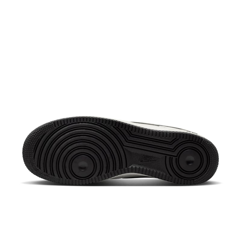 Nike Air Force 1 '07 trainers "Sail & Black" | Men | SportStyle | 02 | SPORTSHOWROOM