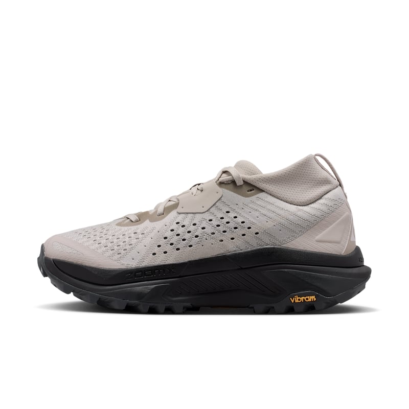 Nike ACG Zegama terrengløpesko "Cream II & Black" | Dame | Utendørs | 01 | SPORTSHOWROOM