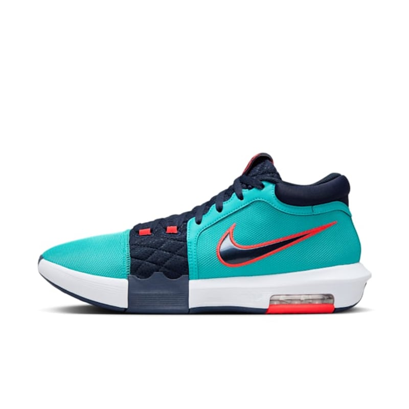 Nike LeBron Witness 8 HQ2139-300 01