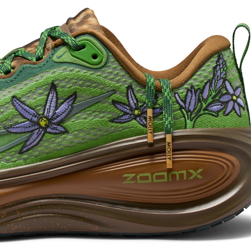 Nike Vomero Plus x Doernbecher IO7687-921 10