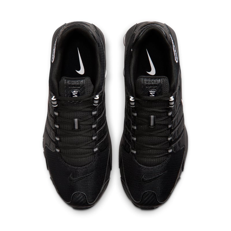 Nike Shox NZ IR5805-001 04