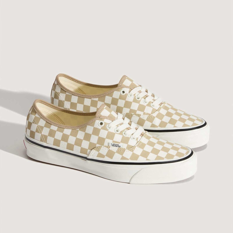 Vans Premium Authentic VN000EBND7E 02