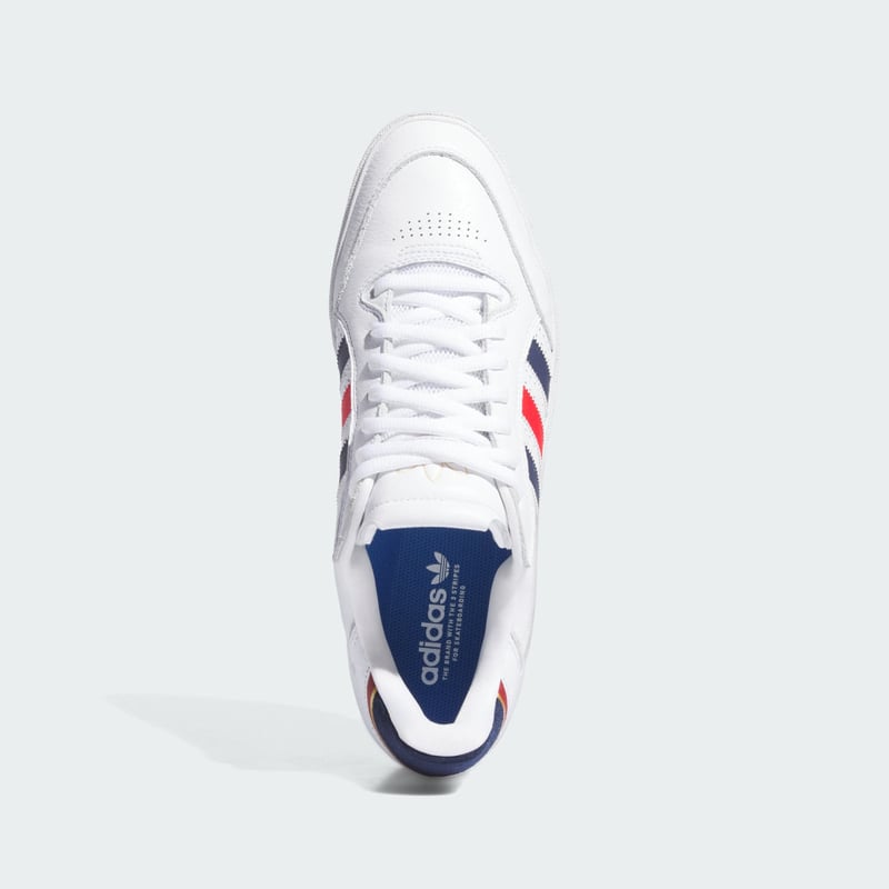 adidas Tyshawn Low IF4624 02