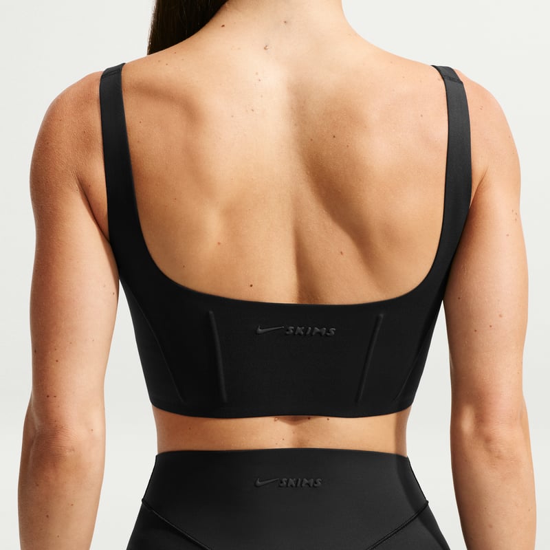 NikeSKIMS Matte Corset IU2200-054 02