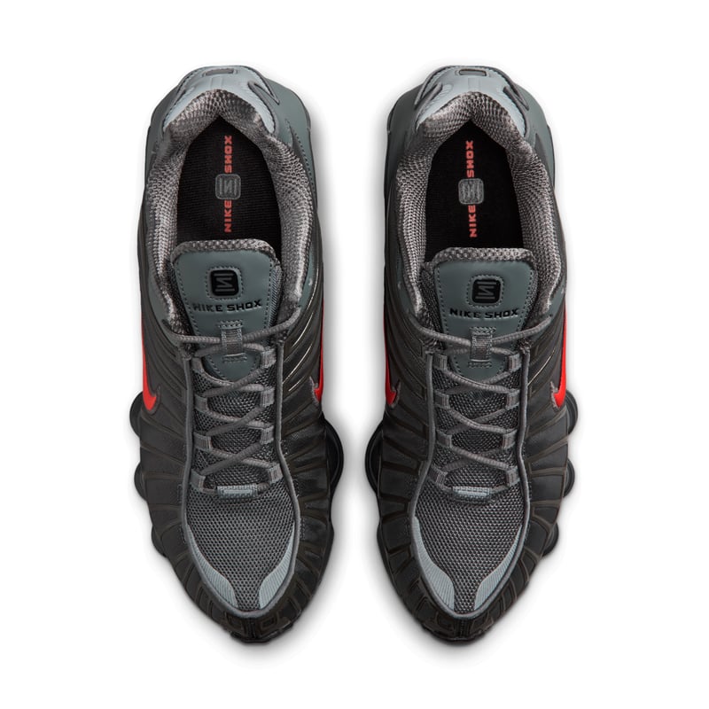 Nike Shox TL SE IQ6599-003 04