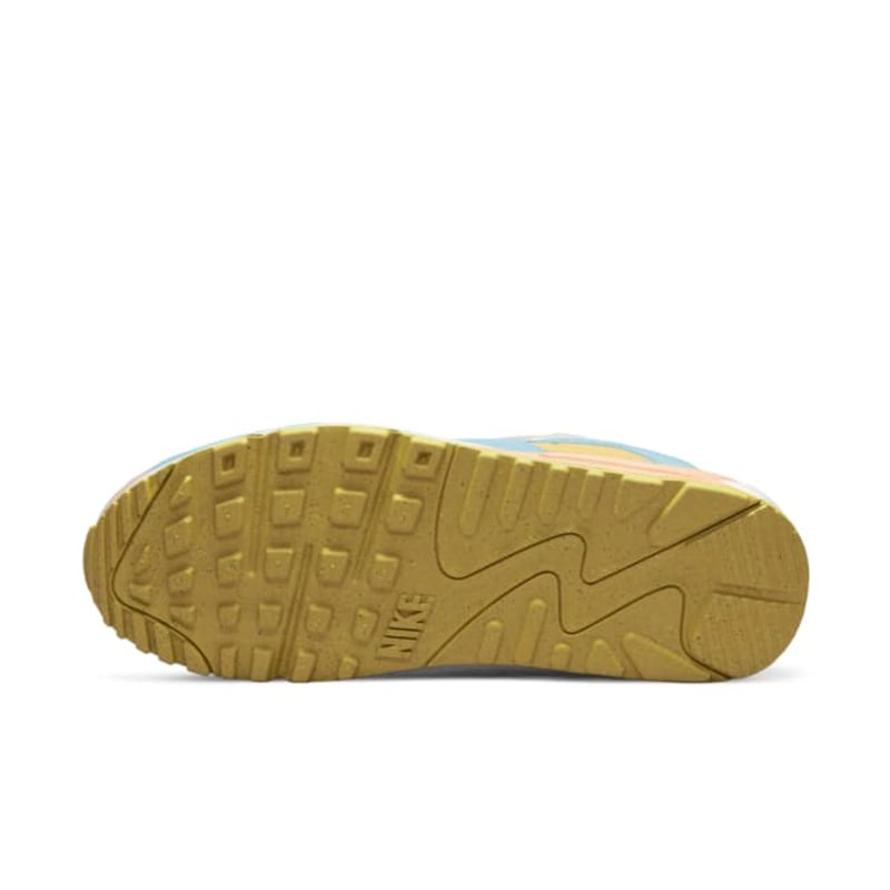 Nike Air Max 90 SE DJ9997-100 02