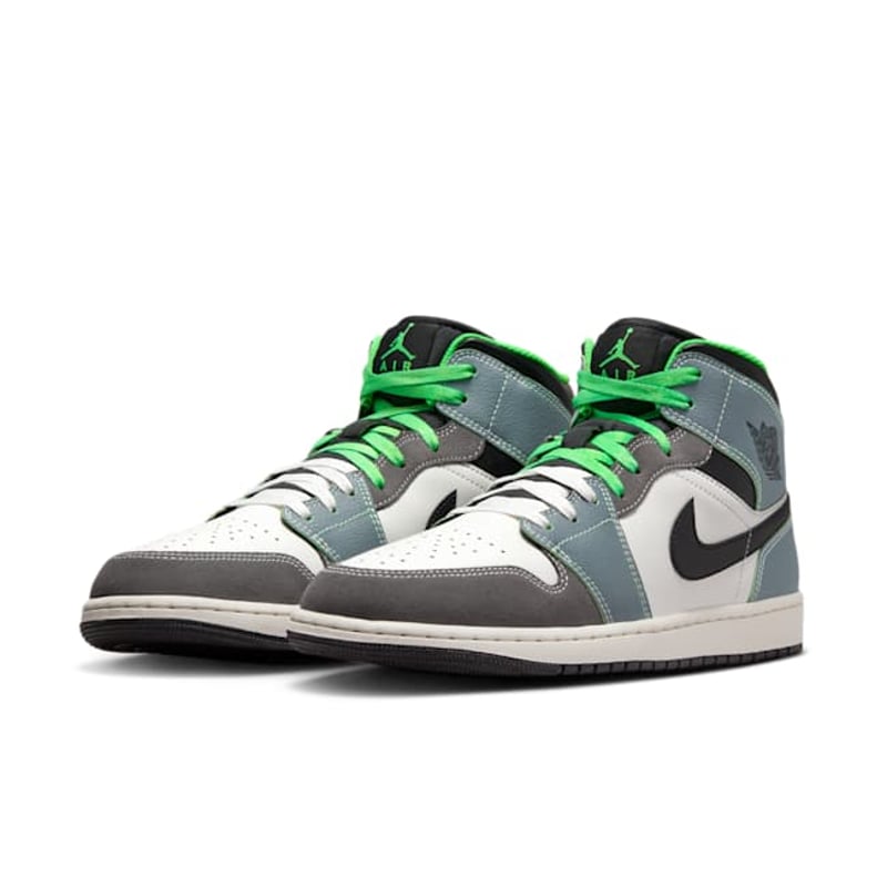 Jordan 1 Mid HQ3829-001 05
