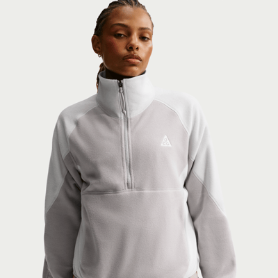 Nike ACG "Wolf Tree" 1/2-Zip Topp "Fog" | Kvinnor | | 01 | SPORTSHOWROOM
