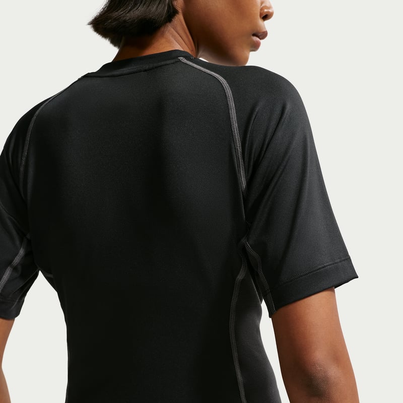 Nike ACG 'Wildsee' Dri-FIT Base Layer Topp "Black" | Kvinnor | | 02 | SPORTSHOWROOM