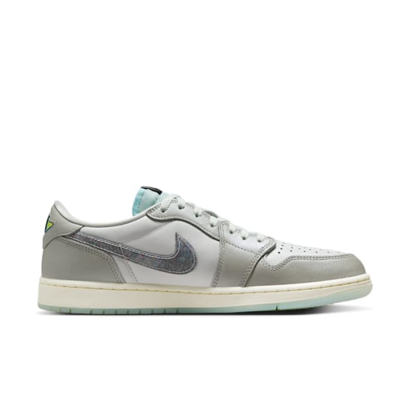 Jordan 1 Retro Low HF3144-100 03
