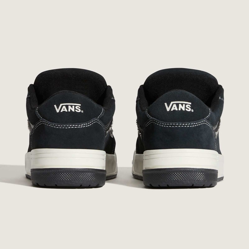 Vans Hylane Studs VN000EC4B5T 04