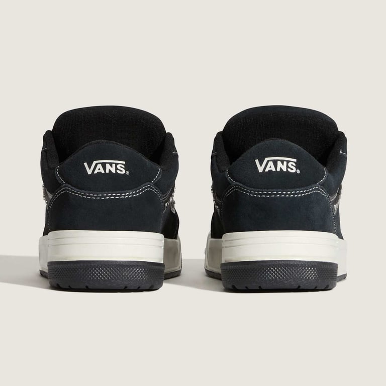 Vans Hylane Studs VN000EC4B5T 04