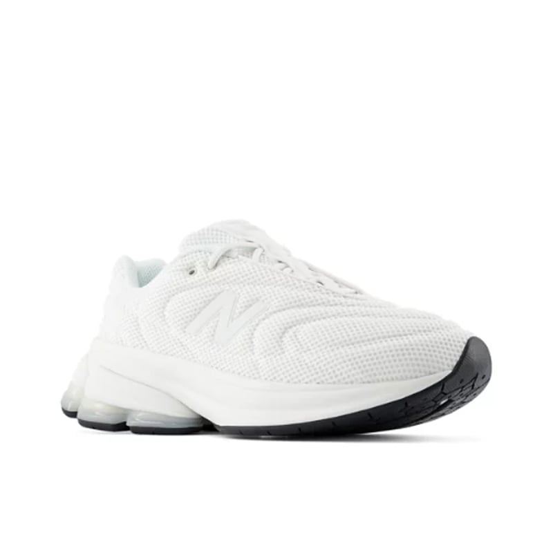 Superge New Balance 5030 "White & Light Silver Metallic" | Moški & Ženske | Sportstyle | 02 | SPORTSHOWROOM