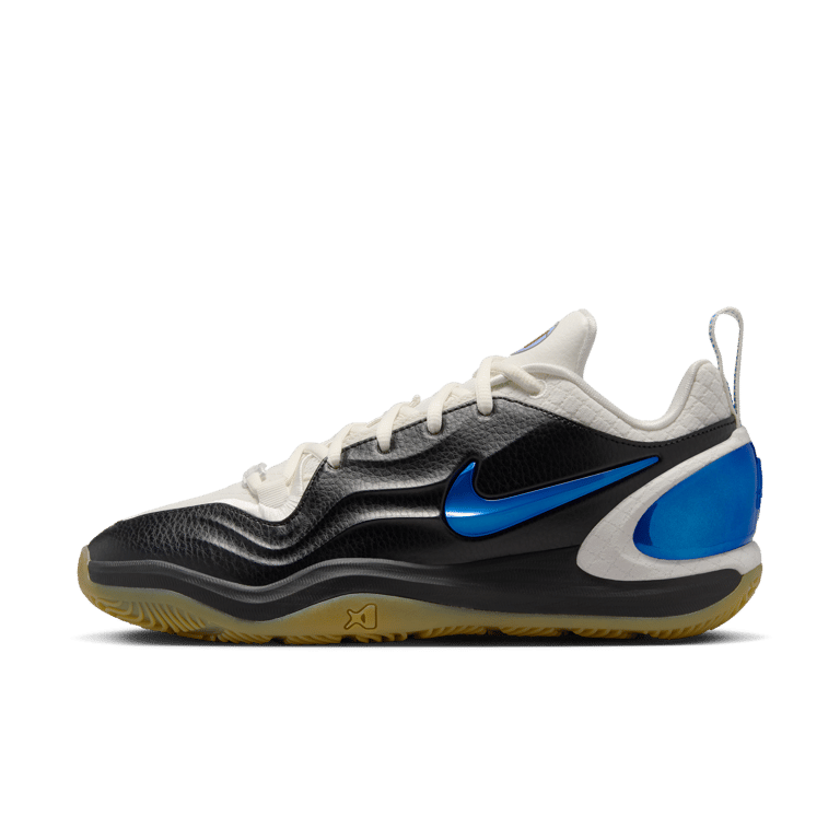 Nike A'Two