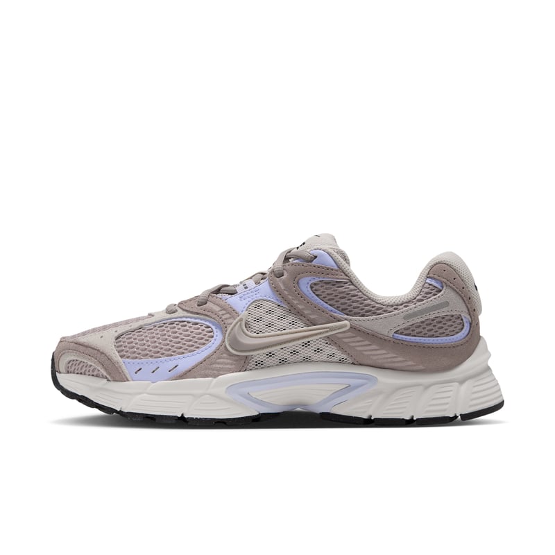 Sneakersy Nike V5 RNR Suede "Enigma Stone & Palest Purple" | Kobiety | Sportstyle | 01 | SPORTSHOWROOM