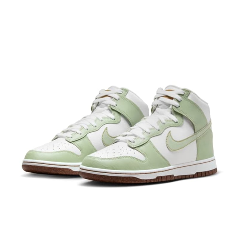 Nike Dunk High SE ‘Inspected By Swoosh’ DQ7680-300 05