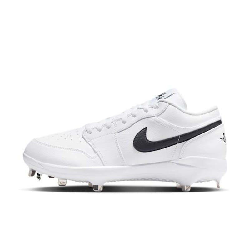 Jordan 1 Retro Low Metal FV2270-101 01